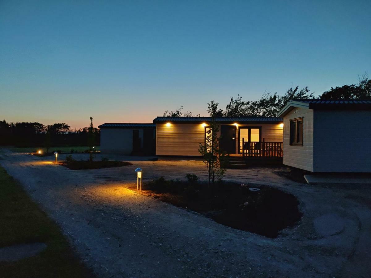Nissum Fjord Camping Fjand Garde Экстерьер фото